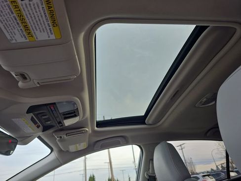 Used 2019 Subaru Crosstrek 2.0i Limited w/ Moonroof Package w/Navigation image 30