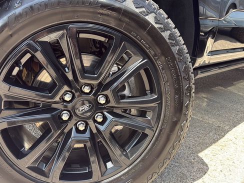 Certified 2024 Ford F150 Platinum w/ FX4 Off-Road Package AWD/4WD image 28