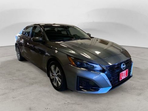 Certified 2023 Nissan Altima 2.5 S image 7