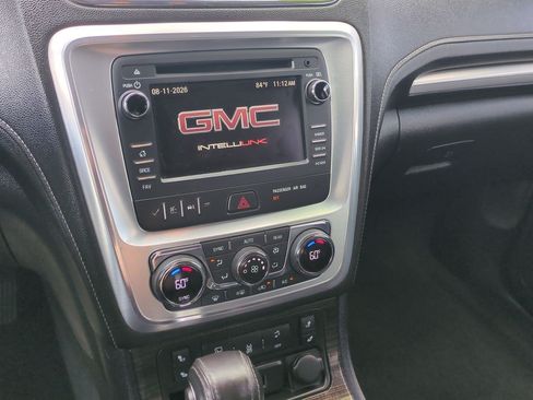 Used 2016 GMC Acadia SLT FWD image 16