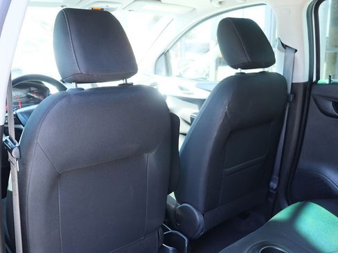 Used 2017 Chevrolet Spark LT image 27