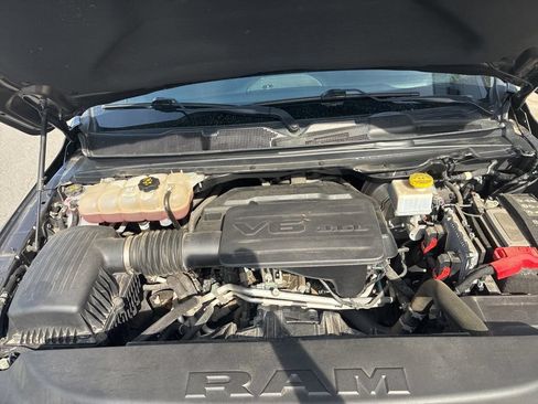 Used 2022 RAM 1500 Big Horn AWD/4WD image 34