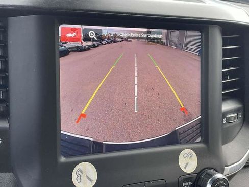 Used 2024 RAM 2500 Big Horn image 24