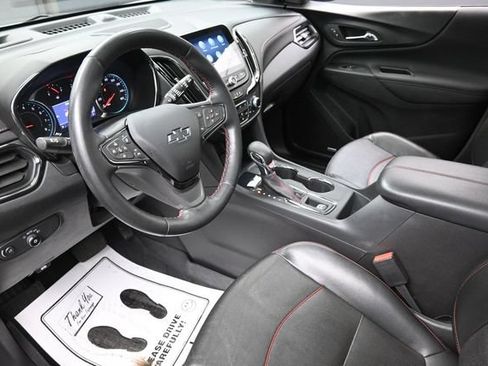 Used 2023 Chevrolet Equinox RS w/ RS Leather Package FWD image 19