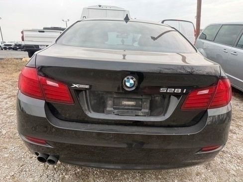 Used 2015 BMW 528i xDrive Sedan image 6