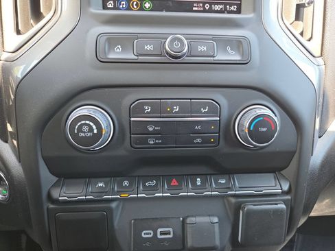 Used 2026 Chevrolet Silverado 1500 Custom RWD image 34