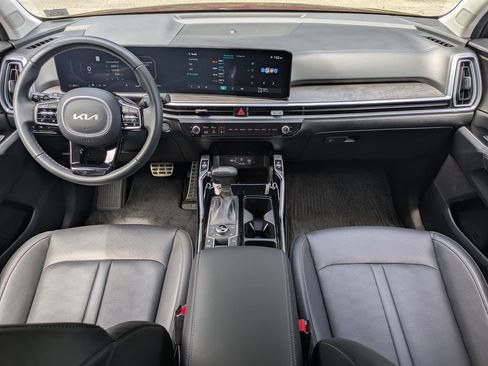 Used 2024 Kia Sorento SX AWD/4WD image 15