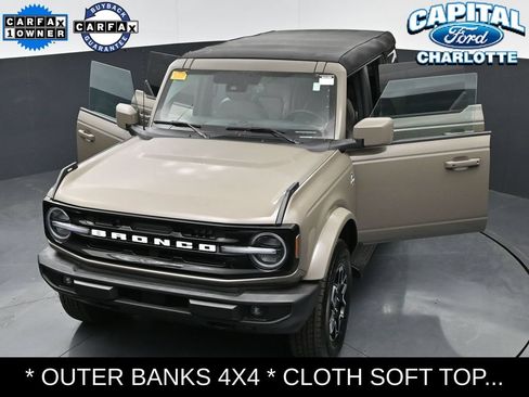 Used 2025 Ford Bronco Outer Banks AWD/4WD image 36