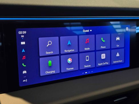 New 2025 Porsche Macan 4S Electric image 28