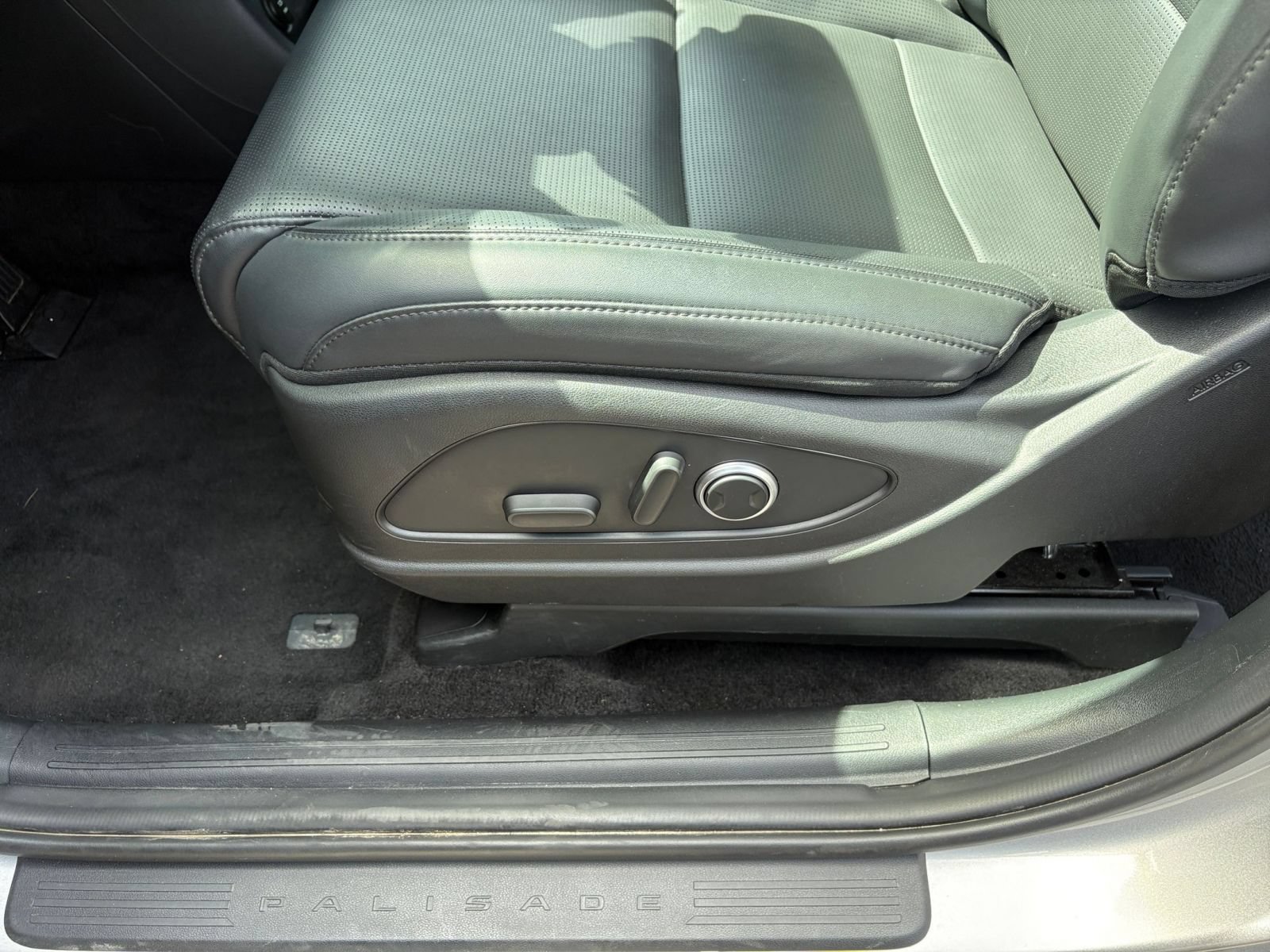 Used 2026 Hyundai Palisade SEL FWD image 22