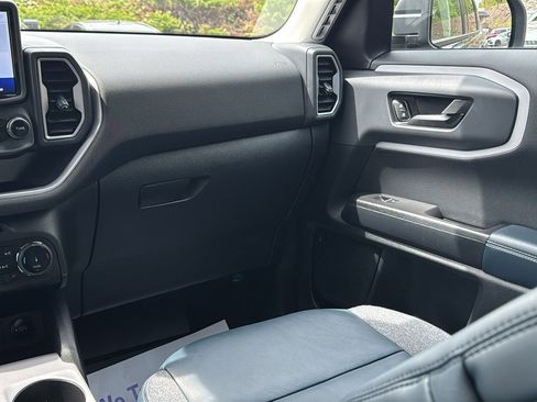 Used 2022 Ford Bronco Sport Outer Banks w/ Tech Package AWD/4WD image 26