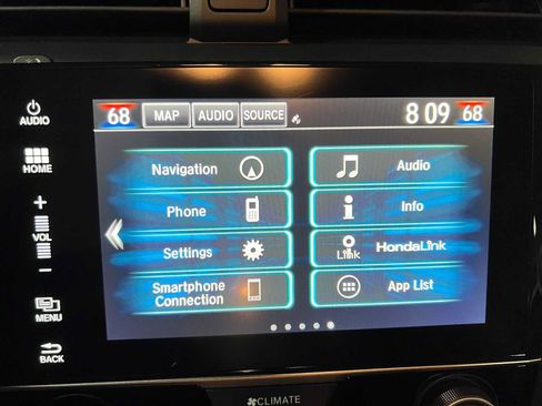 Used 2018 Honda Civic Touring image 38