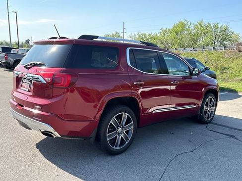 Certified 2019 GMC Acadia Denali w/ Technology Package AWD/4WD image 5