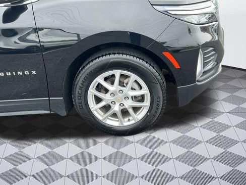 Used 2024 Chevrolet Equinox LT FWD image 11