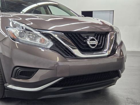 Used 2015 Nissan Murano S w/ Navigation Package FWD image 4