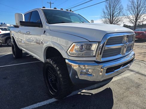 Used 2017 RAM 2500 Laramie image 9