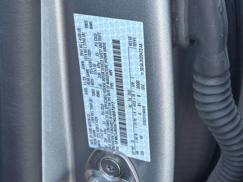 Used 2022 Ford Escape SE w/ Convenience Package image 12