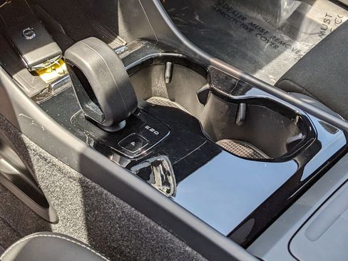 Certified 2023 Volvo C40 P8 Recharge Ultimate AWD/4WD image 20