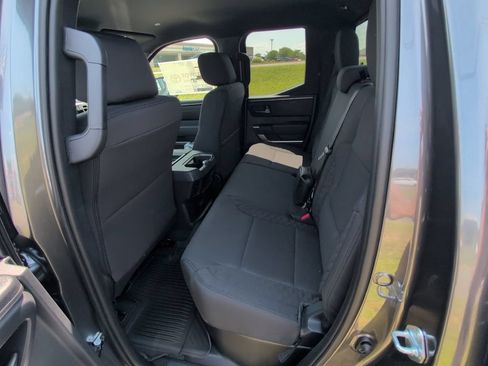 Used 2026 Toyota Tundra SR5 w/ SR5 Convenience Package AWD/4WD image 15