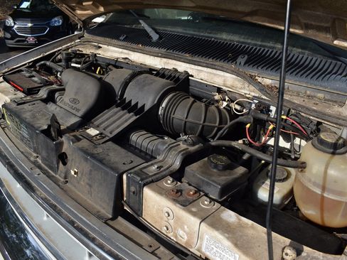 Used 2002 Ford E-450 and Econoline 450 RWD image 73