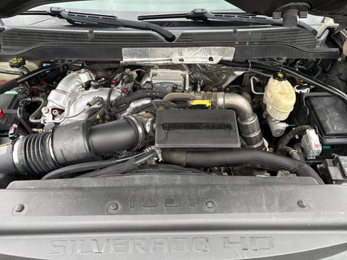 Used 2017 Chevrolet Silverado 2500 LTZ w/ Duramax Plus Package image 28