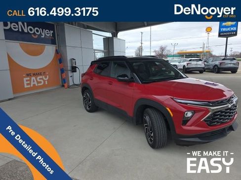 Used 2026 Chevrolet TrailBlazer RS w/ Convenience Package AWD/4WD image 8