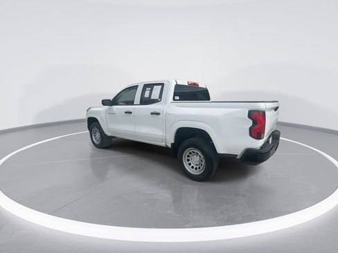 Used 2024 Chevrolet Colorado W/T image 6