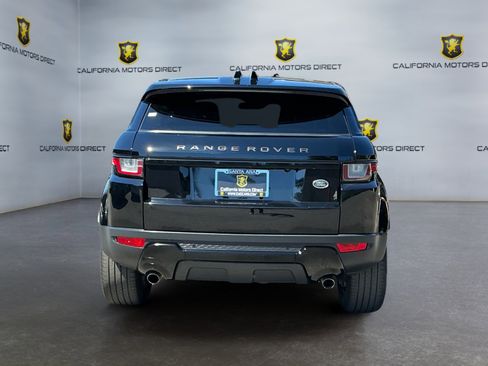 Used 2019 Land Rover Range Rover Evoque SE image 6
