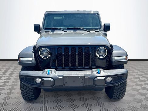 Used 2023 Jeep Wrangler Unlimited w/ Cold Weather Group AWD/4WD image 2
