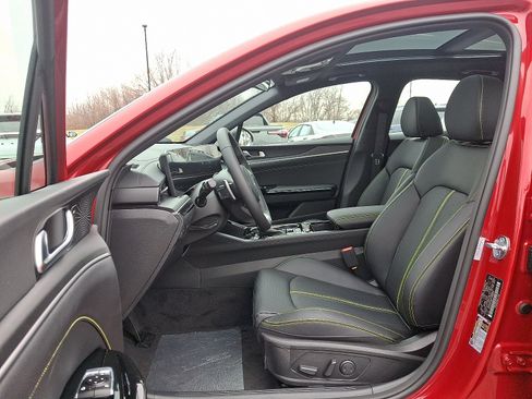 New 2026 Kia K5 GT w/ GT1 Package FWD image 9