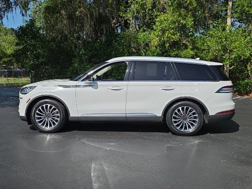 Used 2021 Lincoln Aviator Reserve RWD image 3