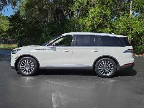 Used 2021 Lincoln Aviator Reserve RWD image 3