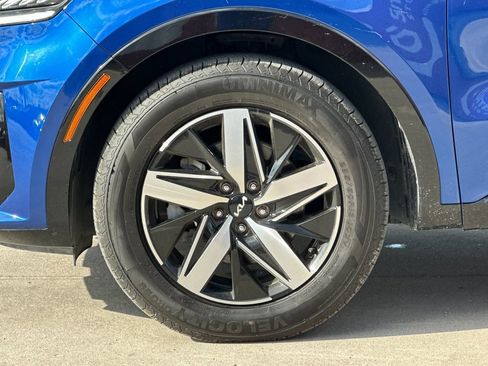 Used 2023 Kia Sorento S FWD image 26