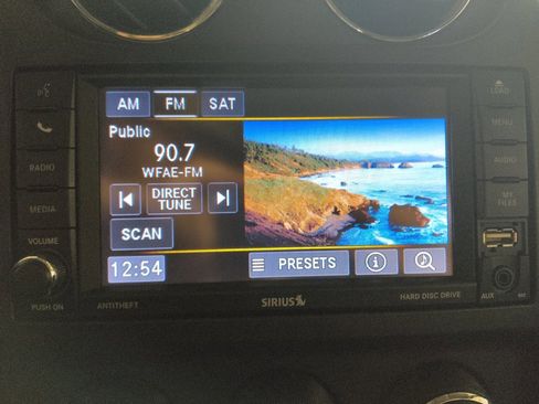 Used 2017 Jeep Patriot High Altitude FWD image 25