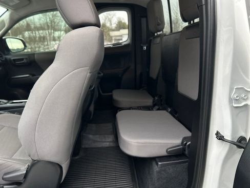 Certified 2023 Toyota Tacoma SR image 27
