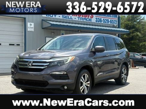 Used 2018 Honda Pilot EX image 1