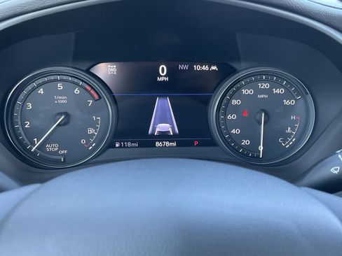 Used 2023 Cadillac XT4 Premium Luxury w/ Technology Package AWD/4WD image 28