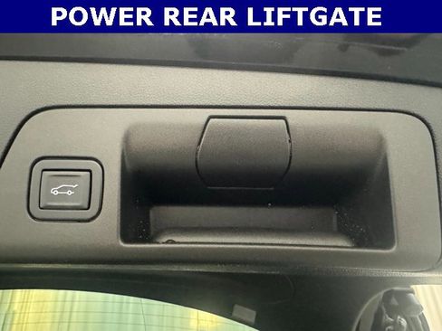 Used 2023 Buick Envision Avenir image 21