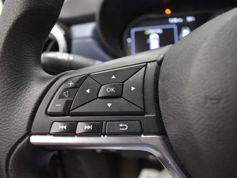 Used 2024 Nissan Versa SV image 22