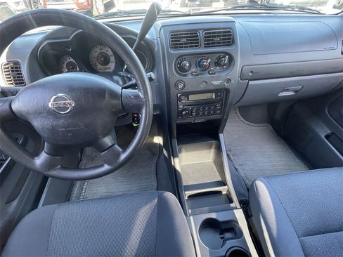 Used 2004 Nissan Frontier XE w/ (VTP) Value Truck Pkg image 16