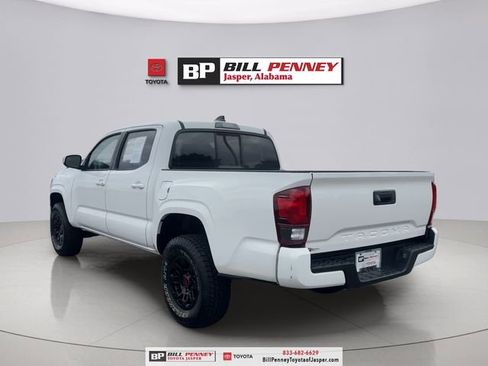 Used 2022 Toyota Tacoma SR w/ SR Convenience Package image 3
