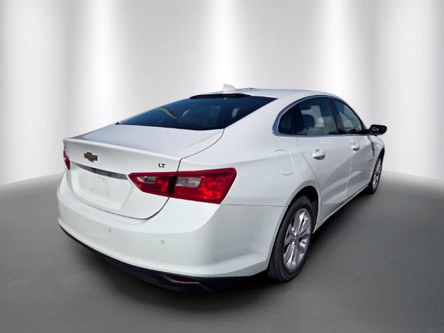 Used 2024 Chevrolet Malibu LT FWD image 4
