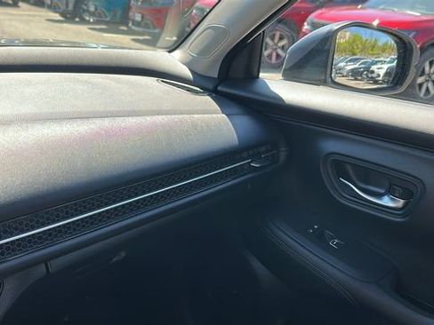 Used 2023 Honda HR-V EX-L image 21