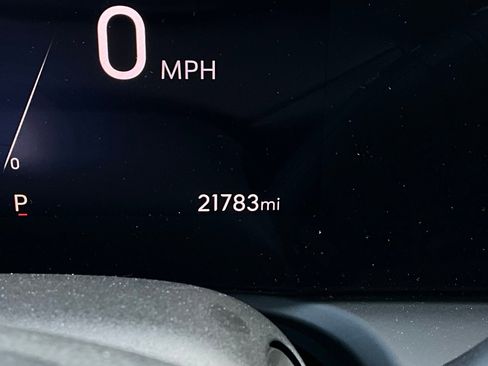 Used 2025 Buick Encore GX Preferred image 37