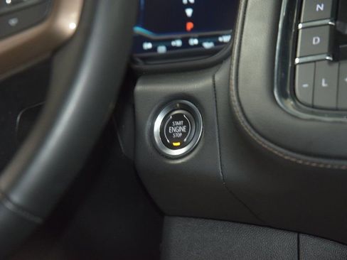 Used 2023 Chevrolet Tahoe High Country w/ LPO, Illumination Package AWD/4WD image 33