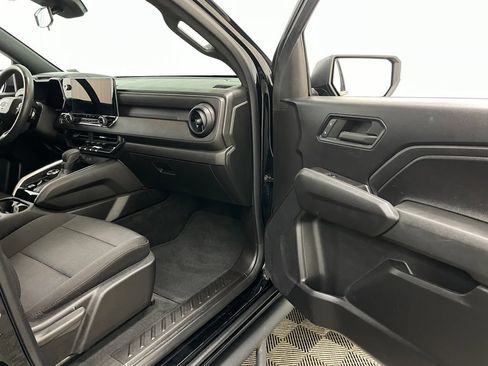 Certified 2023 Chevrolet Colorado Trail Boss AWD/4WD image 33