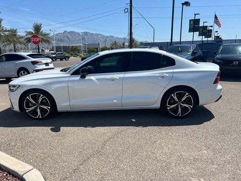 Used 2023 Volvo S60 B5 Core w/ Climate Package FWD image 6