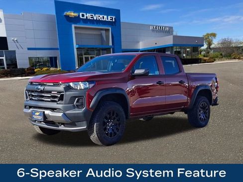 Used 2025 Chevrolet Colorado Trail Boss image 4