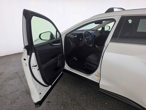 Certified 2025 Lexus NX 250 FWD w/ Premium Package image 19