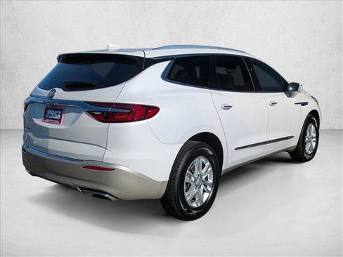 Used 2020 Buick Enclave Essence w/ Sound and Sites Package image 5